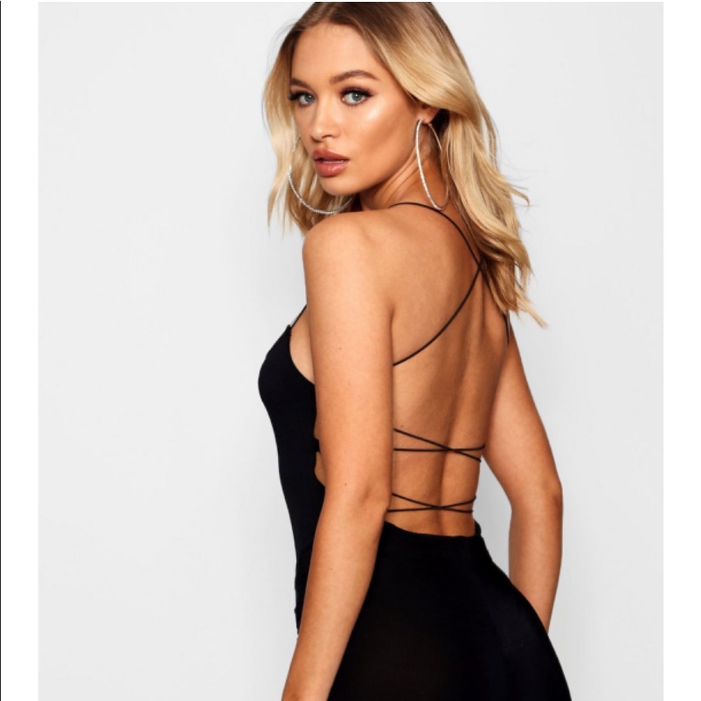 3/$25 NWT Boohoo Black Strappy Bodysuit